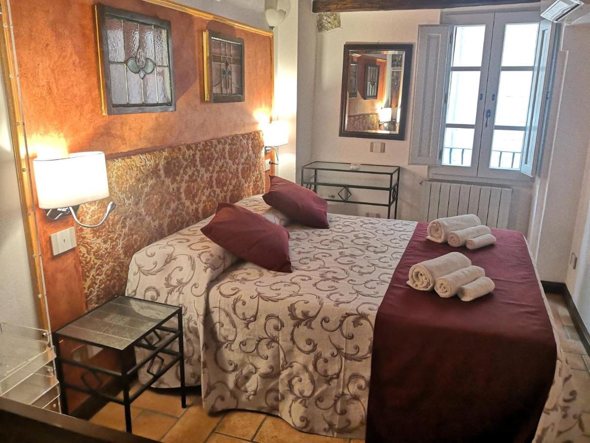 Bed and Breakfast Il Torrione Кастильоне-дель-Лаго Экстерьер фото