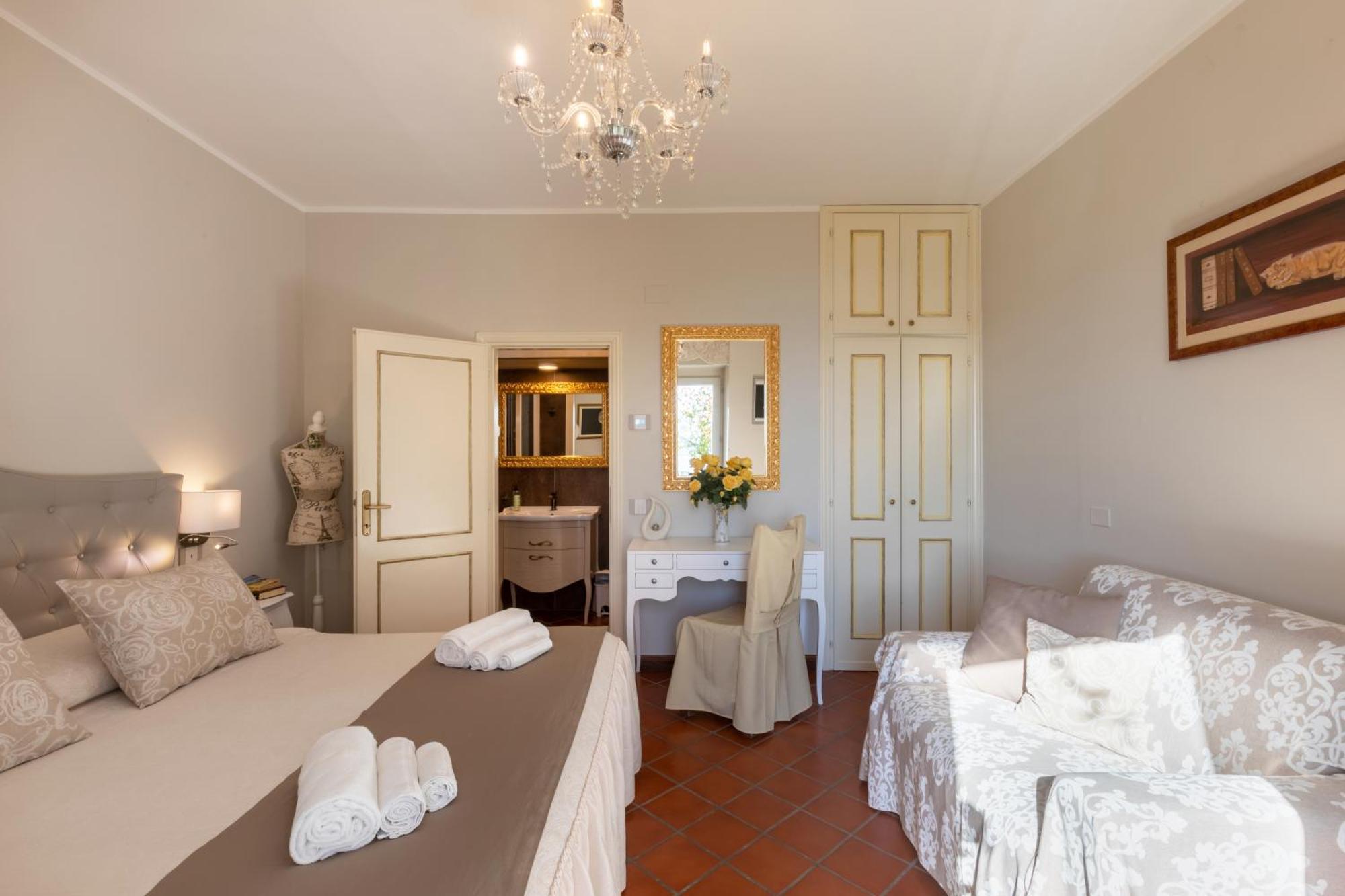 Bed and Breakfast Il Torrione Кастильоне-дель-Лаго Экстерьер фото
